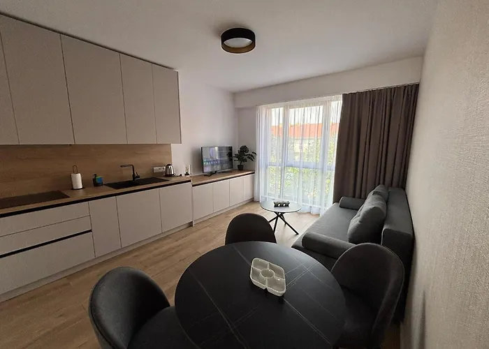 Pa - Luxury Center *